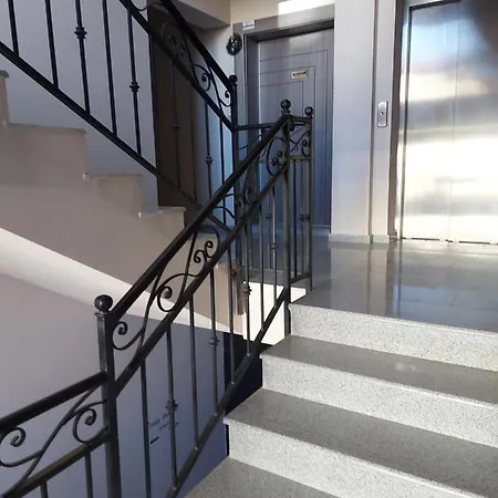 Vazov Apartament Kazanlŭk