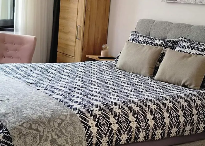 Vazov * קאזאנלק